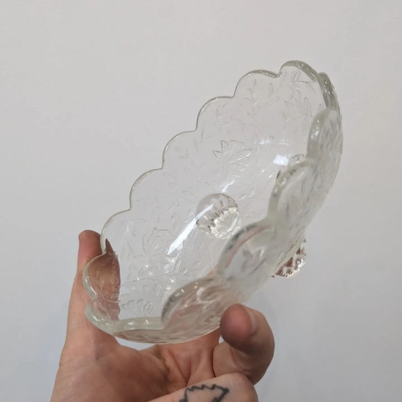 Magical glass dish - Picture 4 of 5